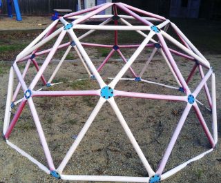 Childrens Climbing Structure / Climber / Jungle Gym / Geodesic Dome