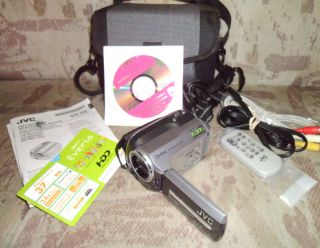 JVC Everio GZ MG130 30 GB Camcorder Silver Remote Manual Bag USB Cable