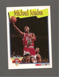 Michael Jordan NBA Hoops 1991 Card 317 Michaels Milestone