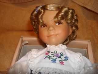 Knowles Goldilocks Porcelian Collectors Doll