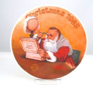 Knowles Collector Plate Grandpa Plays Santa Rockwell
