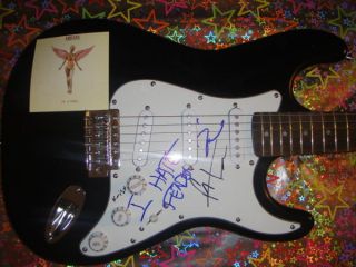 Guitar Signed by 3 Foo Fighters Dave Grohl Dave Pat Krist