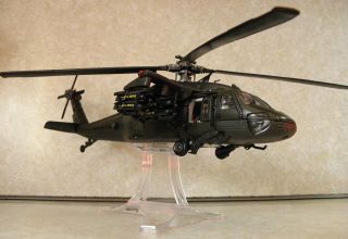 Forces of Valor US Army Blackhawk UH 60L 3rd ID 84206 1 48 Scale