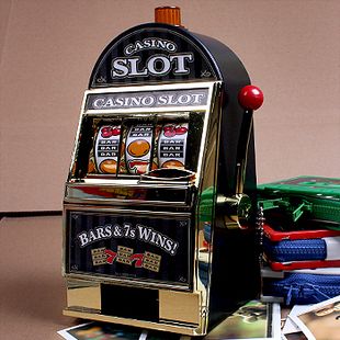 Las Vegas Casino Slot Machine Piggy Bank LHG 0 5