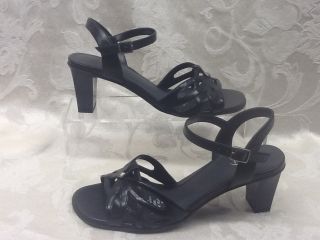 Lifestride Chime Womens Black Shoes Open Toe Sandals Heels Pumps Size