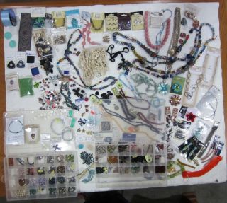 Beading Beads Supplies Huge Lot Lampwork glass ceramic pearls complete