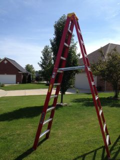 Louisville 10 ft Fiberglass Ladder Macomb Michigan
