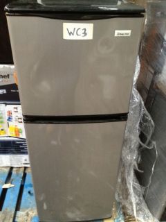 Magic Chef 4 0 CU ft Compact Refrigerator in Stainless Look