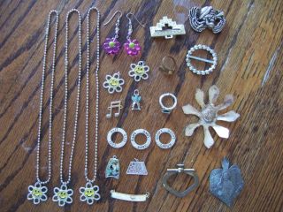 Small Lot Costume Jewelry Flower Power Necklaces