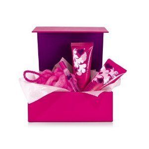 Mary Kay Romantic Petals Gift Set Limited Edition Full Size