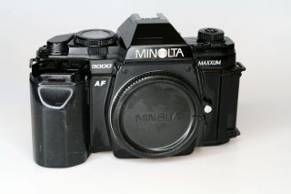 Minolta Maxxum 9000 35mm SLR Film Camera Body Only