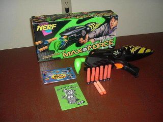 Nerf Max Force Mad Hornet Blaster Gun with Box Darts 1996