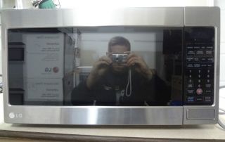 New LG LCRT2010ST Countertop Microwave Oven Stainless