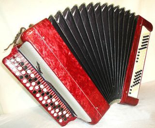 chromatic accordions