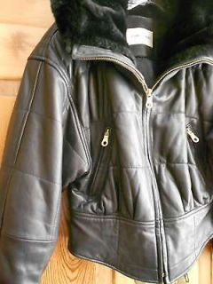 ANDREW MARC Womens Leather Coat Jacket *****THIS IS SO CUTE*****