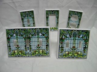 Art Nouveau Stained Glass Style Floral Pattern I Light Switch Cover