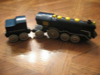 Brio Wooden Polar Express Battery Operated Engine Rare & Retired!