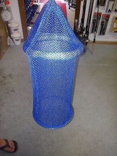 Berkley Classics blue nylon fish bag carrier fits in 5 gallon bucket