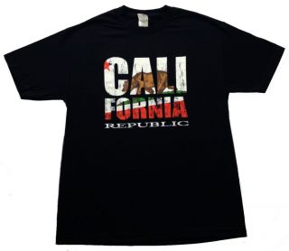 CALIFORNIA REPUBLIC FLAG T Shirt   Vintage Cali State Bear Design for
