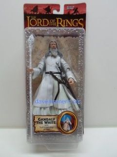 the Rings The Two Towers by Toy Biz GANDALF THE WHITE Staff Extending