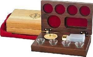 Communion Set   Portable   Walnut Wood 4 Cups   NEW