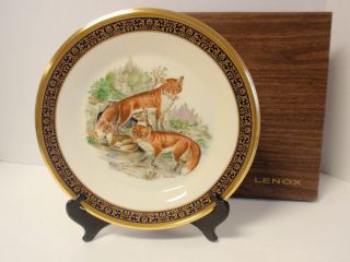 China Red Foxes Limited Edition Woodland Wildlife Plate Boehm MIB