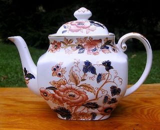 ONE vintage Imari Teapot By Enoch Wedgwood Tunstall.Patte rn Old