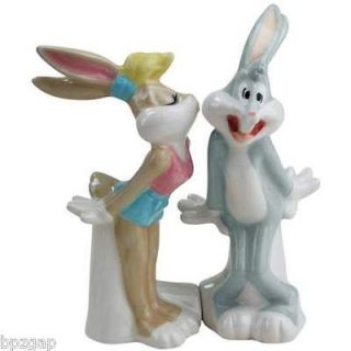 Looney Tunes Salt & Pepper Shakers: Lola Bunny Kissing Bugs Bunny