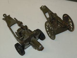 Old Lot 2 Diecast Metal Britains 4 Green Cannons Military Howlitzer