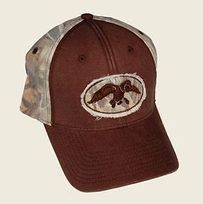 NEW DUCK COMMANDER BROWN & CAMO HAT WITH LOGO BUCK