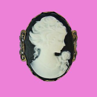 DIARIES RING ~ RETRO GOTHIC / VICTORIAN STYLE BLACK LADY CAMEO AB22