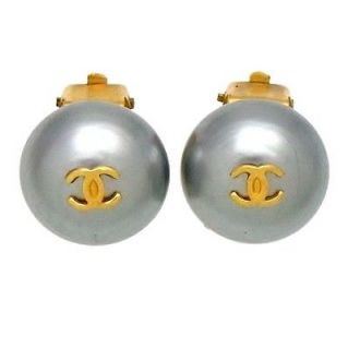 Authentic vintage Chanel earrings CC logo silver pearl COCO #ea1240