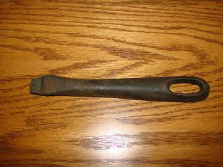 CAST IRON Stove Lid LIFTER HANDLE Pot Belly Tool Marked VLS 108
