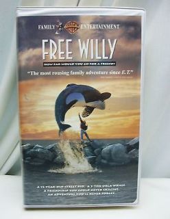 FREE WILLY VHS, 1993, Clamshell Case, PRE Owned Warner Brothers