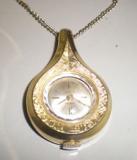 LUCERNO TEARDROP PENDANT WATCH SWISS WOMANS WITH CHAIN GOLD TONE