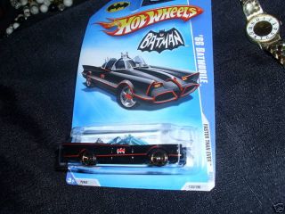 Comics DC Comics Batman Hot Wheels 1966  Bat Mobile  2009 133 190
