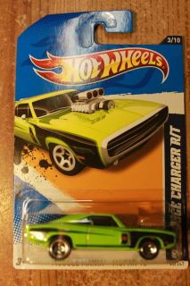 Hot Wheels 2012 Muscle Mania 3 10 70 Dodge Charger R T Green