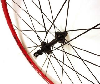 Bike Red 700c Aero Clincher Wheels Fits Shimano Bicycle 24 SPK
