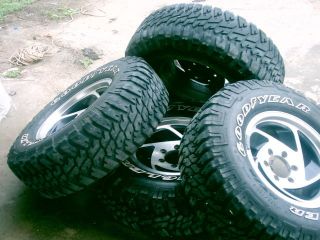 Goodyear Wrangler Mud Snow Tires Rims 265 R75 16 Used Chevy Lt
