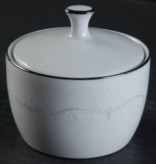 Noritake Whitebrook Mini Sugar Bowl & Lid, Fine China Dinnerware   White Flowers