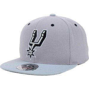 San Antonio Spurs Mitchell and Ness NBA XL Logo 2 Tone Fitted Cap