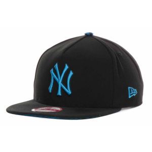 New York Yankees New Era MLB Pop Unda 9FIFTY Strapback Cap