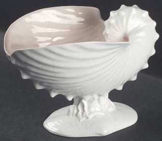 Wedgwood Nautilus Coral Centerpiece, Fine China Dinnerware   White/Coral,Shell S